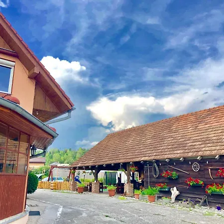 In Lux 2* Trenčín